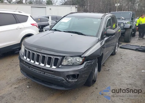 2015 Jeep Compass Sport z USA, uszkodzony, nr VIN 1C4NJCBA8FD170571